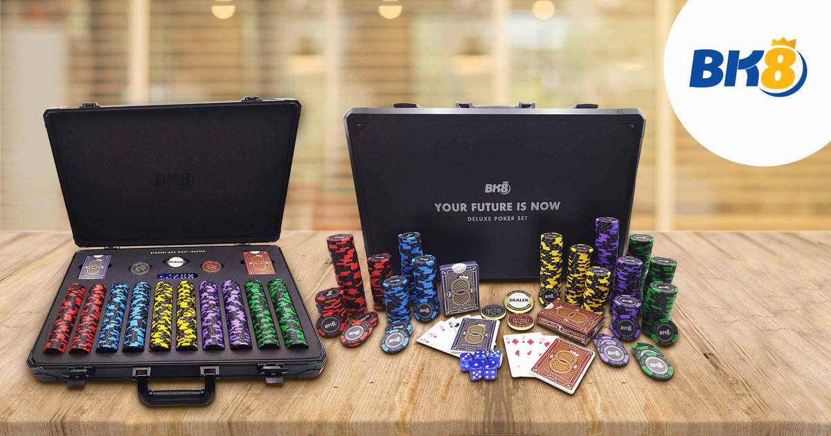 BK8 Deluxe Poker Set